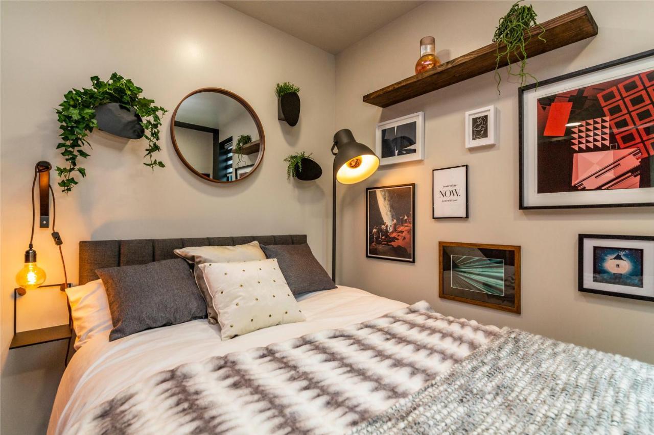 Romantic Getaway Studio Pods Close To City Centre With Free Wifi Derby Buitenkant foto