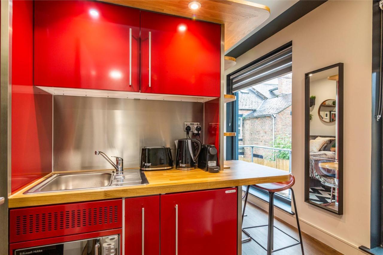 Romantic Getaway Studio Pods Close To City Centre With Free Wifi Derby Buitenkant foto